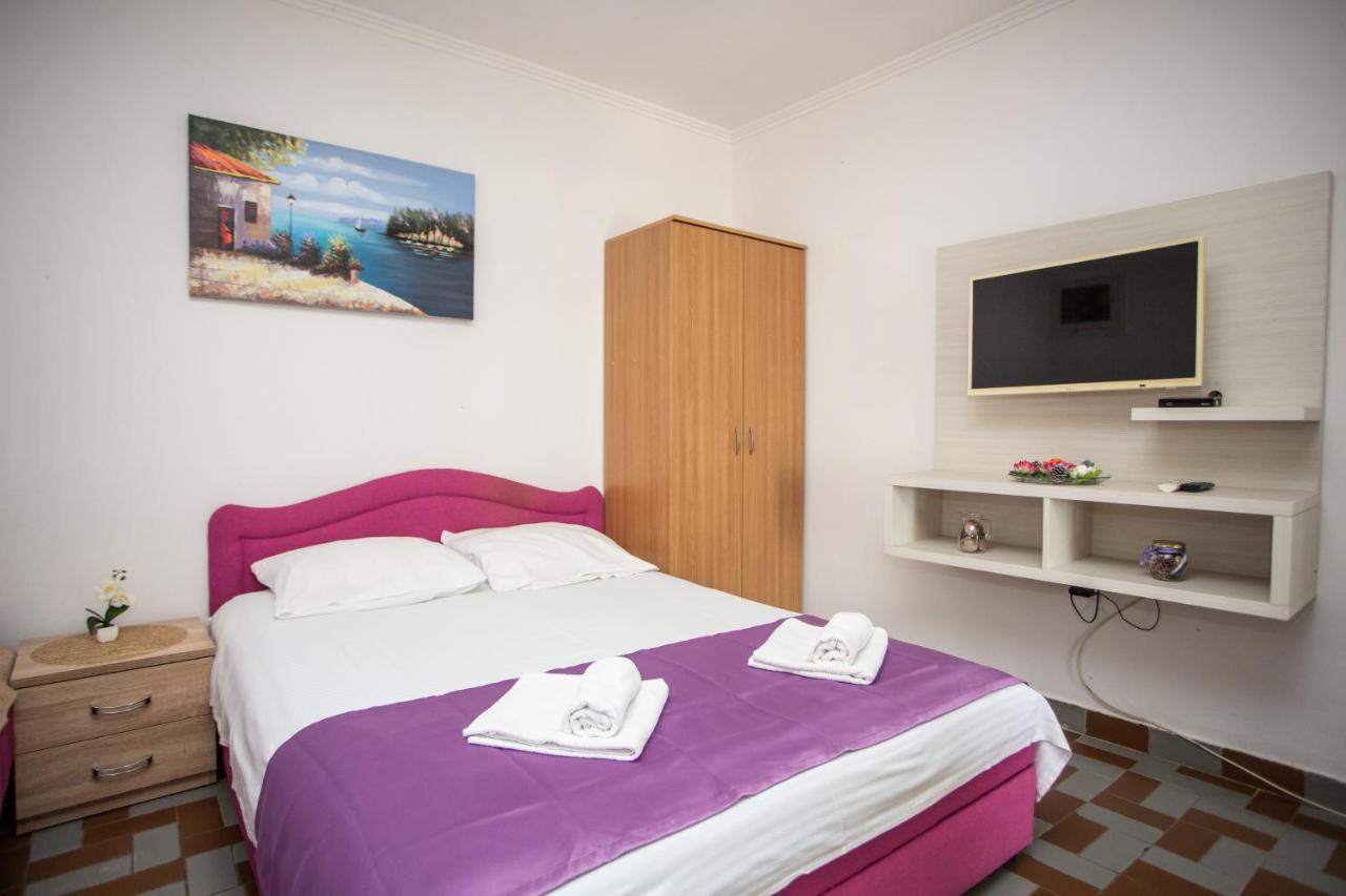 Apartments Jelena Ulcinj Exterior photo