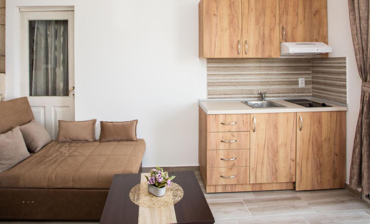 Apartments Jelena Ulcinj Exterior photo